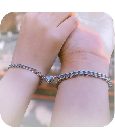 2pcs Matching Heart Bracelets for Couples Bracelets for Bf and Bf Long Distance Touch Bracelets Heart Pinky Promise Bracelets...